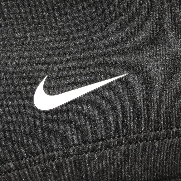 Nike Black Long Sleeve Crewneck Top - NWT (LS26) - Picture 5 of 13